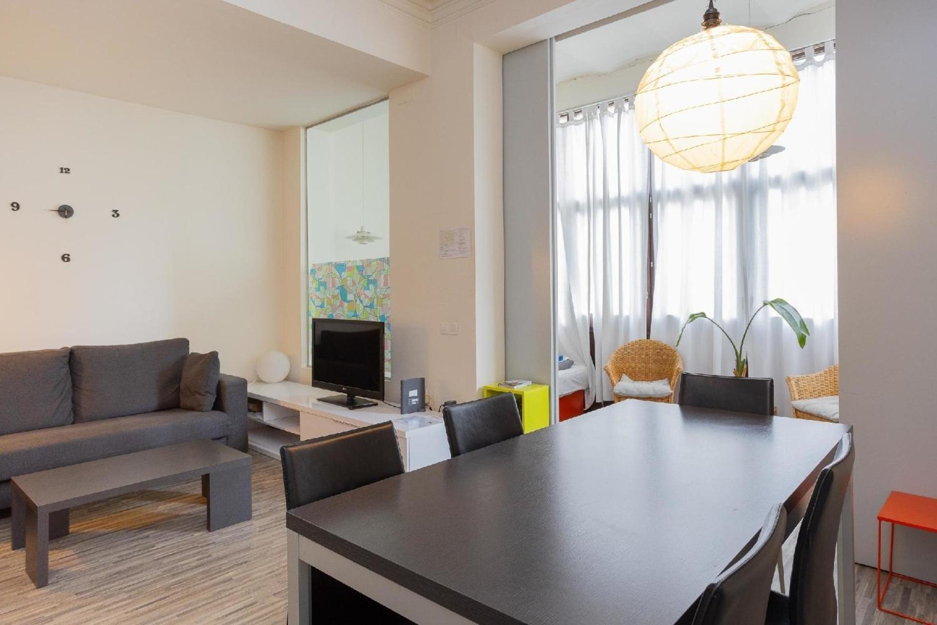 Fuer 9 Personen Ca 120 Qm In Barcelona-eixample, Costa Brava Costa Del Maresme Apartment *